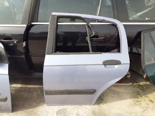 bontott HYUNDAI GETZ Bal hátsó Ajtó (Üres lemez)