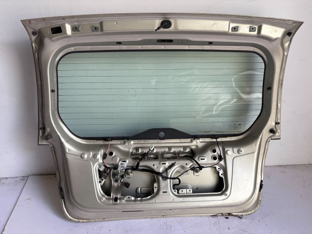 bontott HYUNDAI GETZ Csomagtérajtó (Üres lemez)