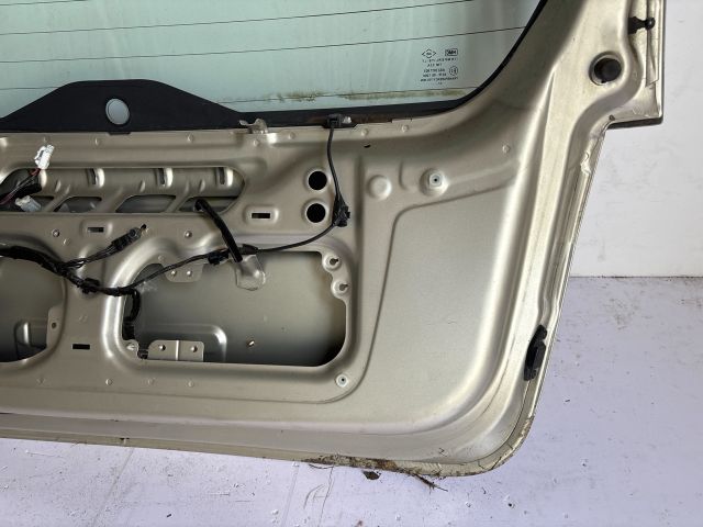 bontott HYUNDAI GETZ Csomagtérajtó (Üres lemez)