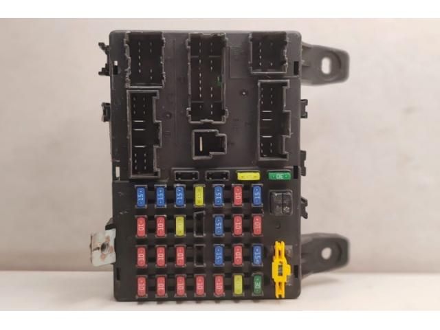 bontott HYUNDAI GETZ Elektronika (Magában)