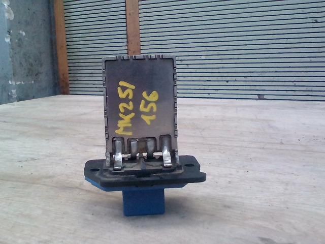 bontott HYUNDAI GETZ Előtét Ellenállás Fűtőmotor