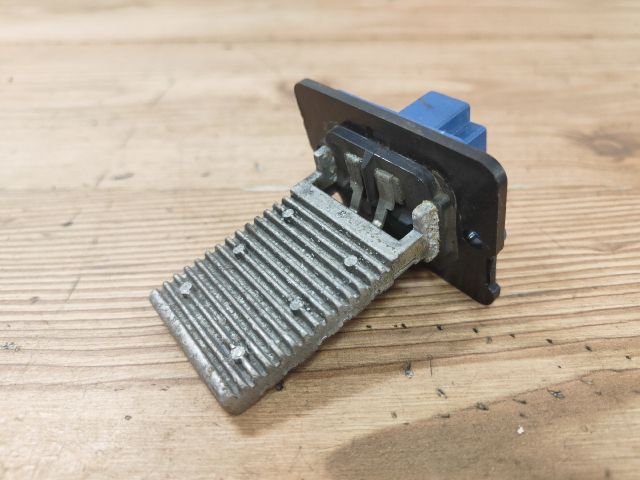 bontott HYUNDAI GETZ Előtét Ellenállás Fűtőmotor