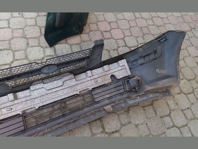 bontott HYUNDAI GETZ Első Lökhárító (Részeivel)