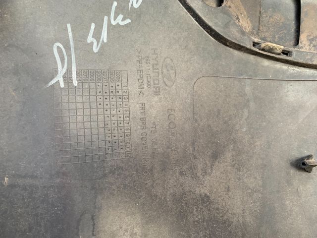 bontott HYUNDAI GETZ Első Lökhárító (Részeivel)