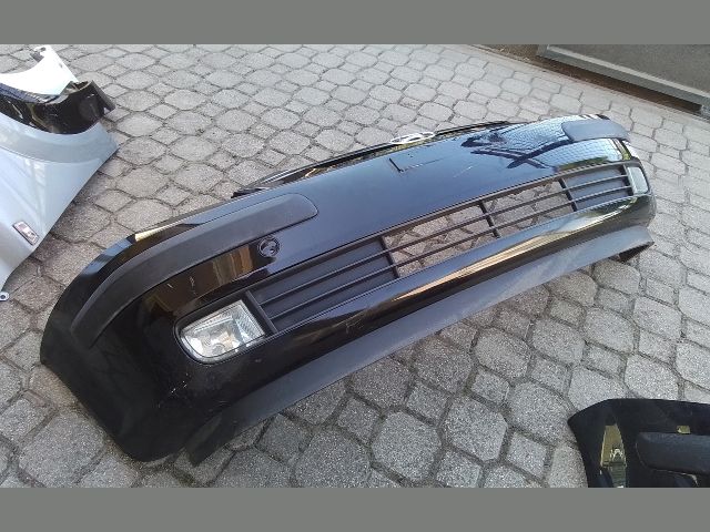 bontott HYUNDAI GETZ Első Lökhárító (Részeivel)