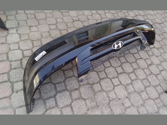 bontott HYUNDAI GETZ Első Lökhárító (Részeivel)