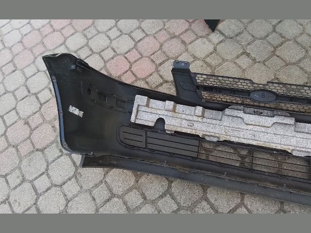 bontott HYUNDAI GETZ Első Lökhárító (Részeivel)