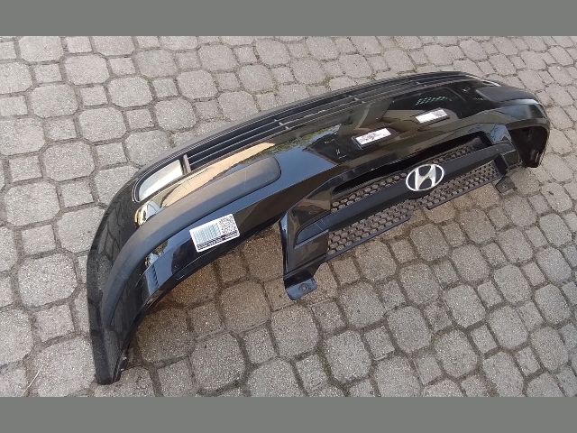 bontott HYUNDAI GETZ Első Lökhárító (Részeivel)