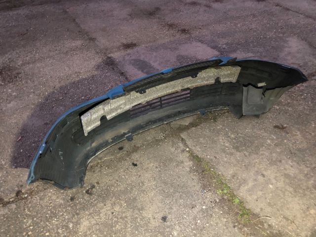 bontott HYUNDAI GETZ Első Lökhárító (Részeivel)