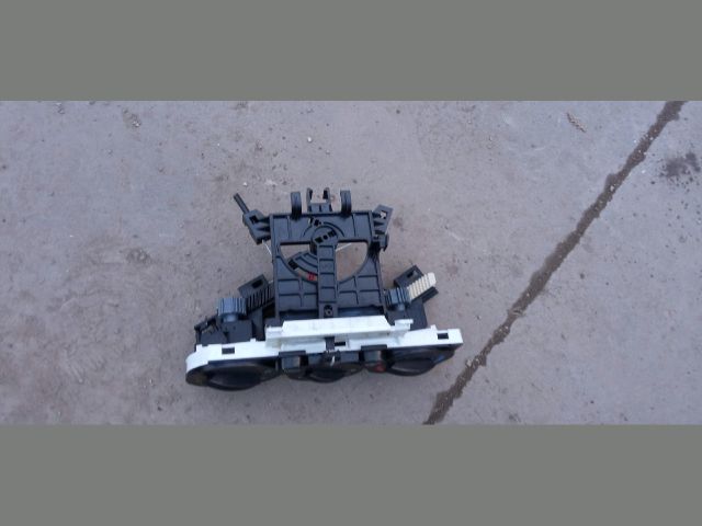 bontott HYUNDAI GETZ Fűtéskapcsoló (manuális klímás)