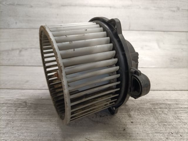 bontott HYUNDAI GETZ Fűtőmotor (Klímás)