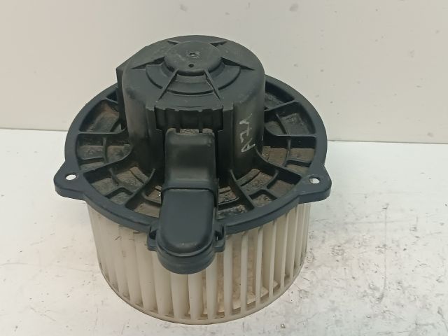 bontott HYUNDAI GETZ Fűtőmotor (Klímás)