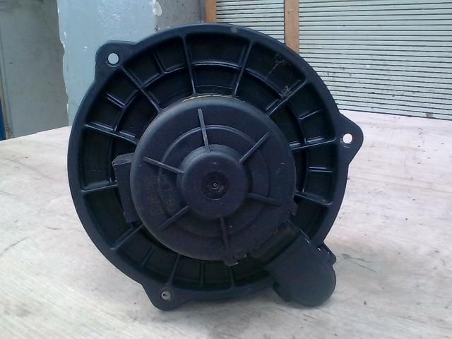 bontott HYUNDAI GETZ Fűtőmotor (Nem klímás)