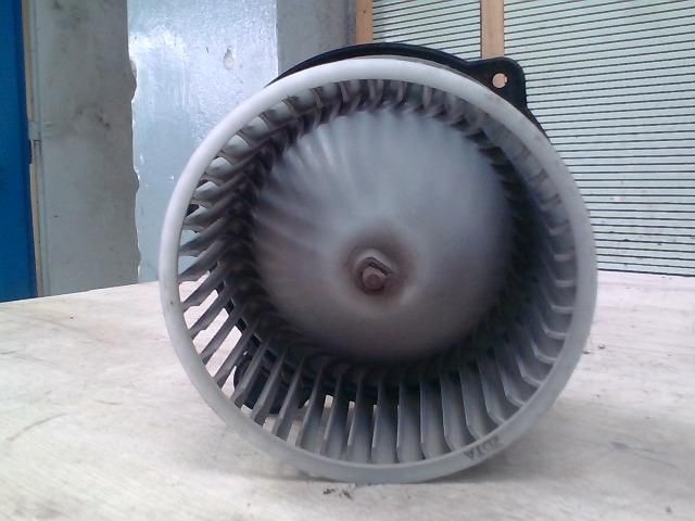 bontott HYUNDAI GETZ Fűtőmotor (Nem klímás)