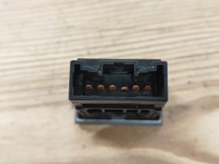 bontott HYUNDAI GETZ Hátsó Ködzárófény Kapcsoló