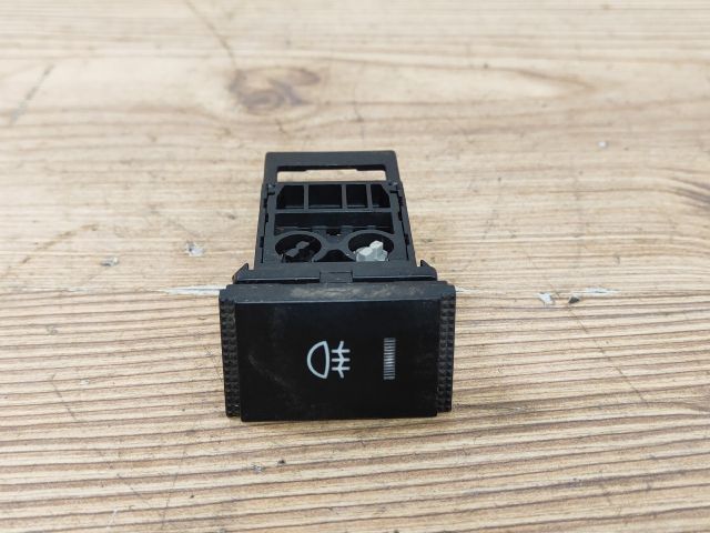 bontott HYUNDAI GETZ Hátsó Ködzárófény Kapcsoló