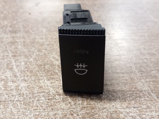 bontott HYUNDAI GETZ Hátsó Ködzárófény Kapcsoló