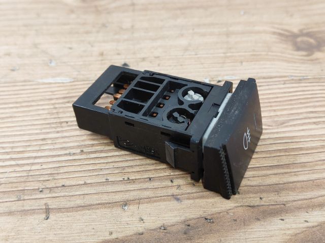 bontott HYUNDAI GETZ Hátsó Ködzárófény Kapcsoló