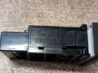 bontott HYUNDAI GETZ Hátsó Ködzárófény Kapcsoló