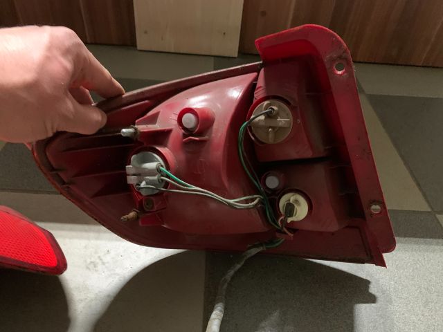 bontott HYUNDAI GETZ Hátsó Lámpa Szett