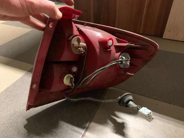 bontott HYUNDAI GETZ Hátsó Lámpa Szett