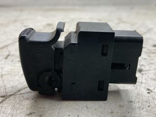 bontott HYUNDAI GETZ Jobb első Ablakemelő Kapcsoló