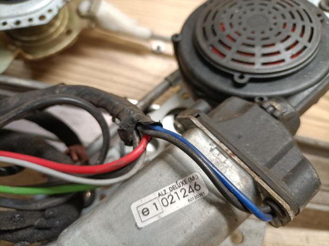 bontott HYUNDAI GETZ Jobb első Ablakemelő Szerkezet (Elektromos)