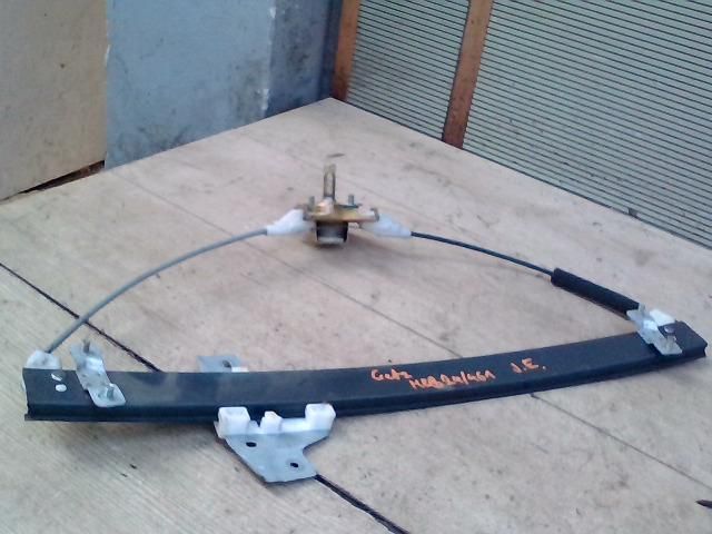 bontott HYUNDAI GETZ Jobb első Ablakemelő Szerkezet (Mechanikus)