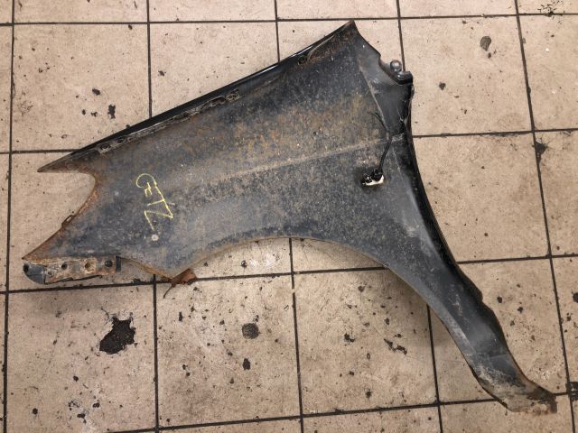 bontott HYUNDAI GETZ Jobb első Sárvédő