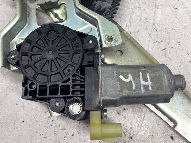bontott HYUNDAI GETZ Jobb hátsó Ablakemelő Szerkezet (Elektromos)