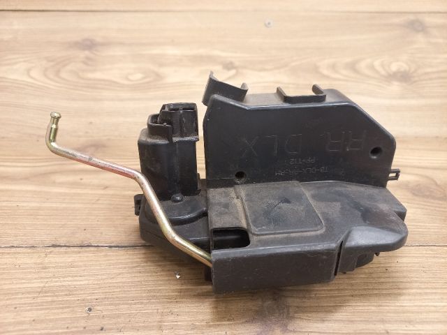 bontott HYUNDAI GETZ Jobb hátsó Ajtózár