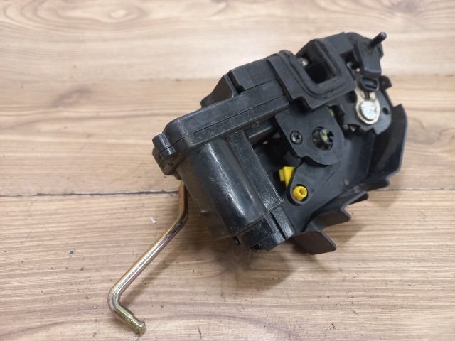 bontott HYUNDAI GETZ Jobb hátsó Ajtózár