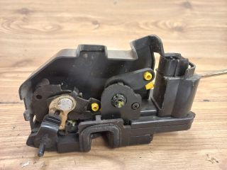 bontott HYUNDAI GETZ Jobb hátsó Ajtózár