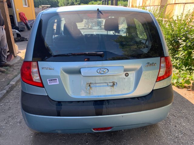 bontott HYUNDAI GETZ Jobb Kalaptartó Tartó Konzol