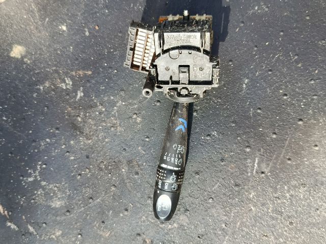 bontott HYUNDAI GETZ Jobb Kormánykapcsoló Ablaktörlő