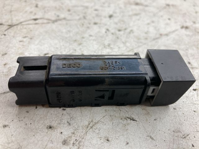 bontott HYUNDAI GETZ Klíma Kapcsoló