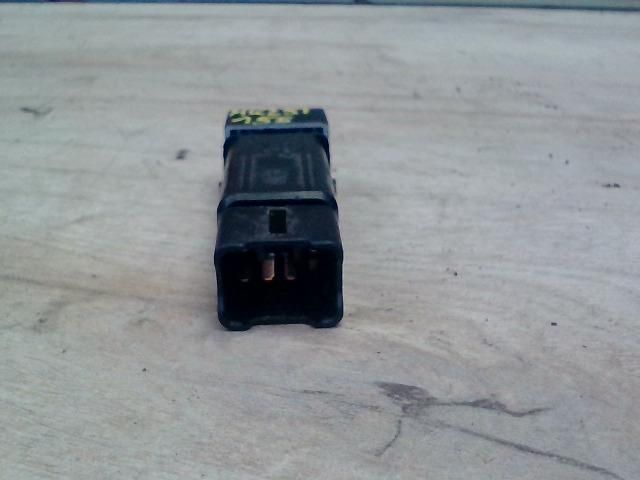 bontott HYUNDAI GETZ Klíma Nyomásérzékelő Kapcsoló