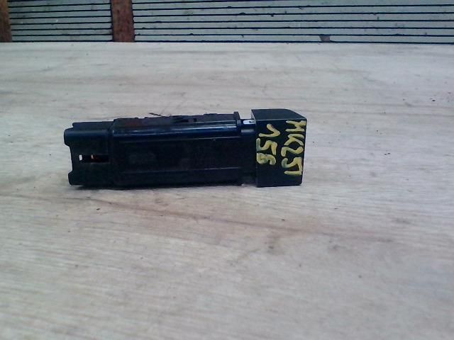 bontott HYUNDAI GETZ Klíma Nyomásérzékelő Kapcsoló