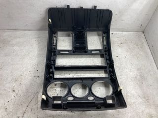 bontott HYUNDAI GETZ Középkonzol Keret