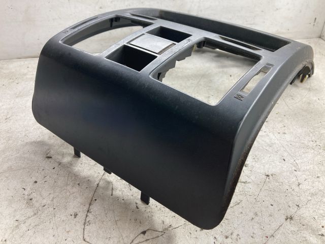 bontott HYUNDAI GETZ Középkonzol Keret