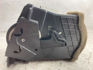 bontott HYUNDAI GETZ Középső Jobb Szellőző