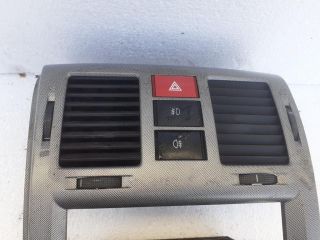 bontott HYUNDAI GETZ Középső Szellőző