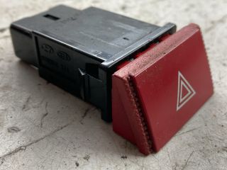 bontott HYUNDAI GETZ Vészvillogó Kapcsoló