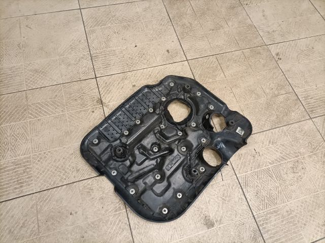 bontott HYUNDAI GRANDEUR Felső Motorburkolat