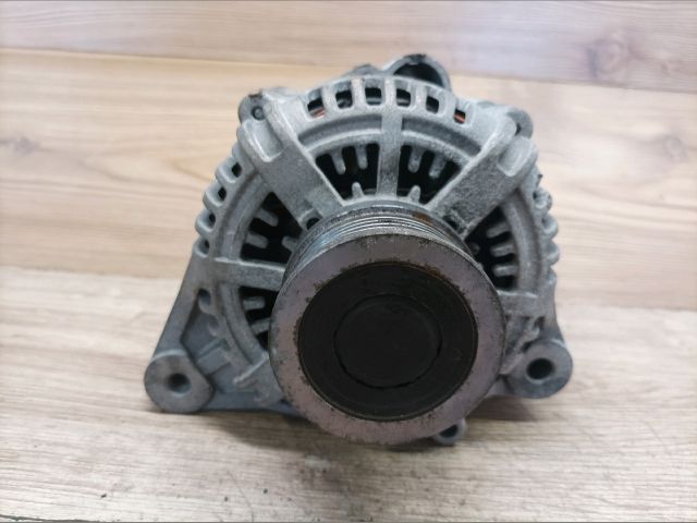 bontott HYUNDAI GRANDEUR Generátor