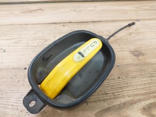 bontott HYUNDAI GRANDEUR Csomagtér Nyitó Kar / Gomb