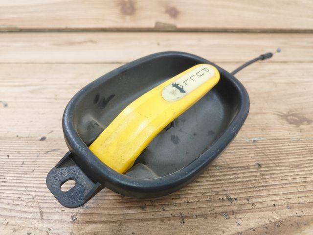 bontott HYUNDAI GRANDEUR Csomagtér Nyitó Kar / Gomb