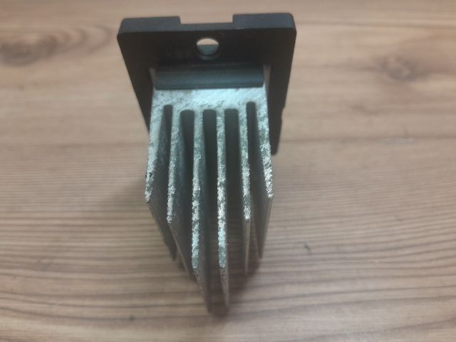 bontott HYUNDAI GRANDEUR Előtét Ellenállás Fűtőmotor