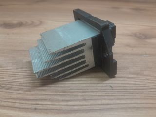 bontott HYUNDAI GRANDEUR Előtét Ellenállás Fűtőmotor