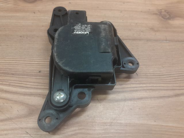 bontott HYUNDAI GRANDEUR Fűtés Állító Motor